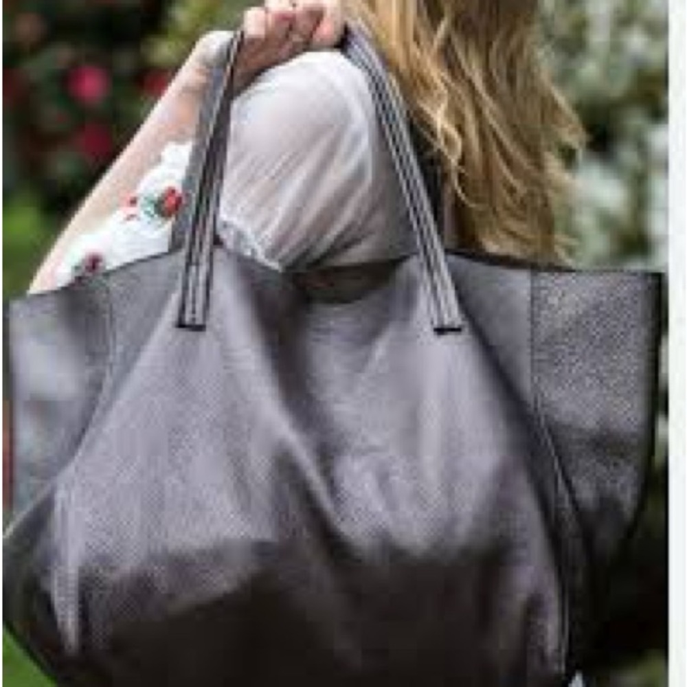 Kurt Geiger Violet Tote